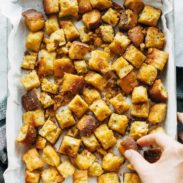 A picture of Cheezy Garlic Croutons